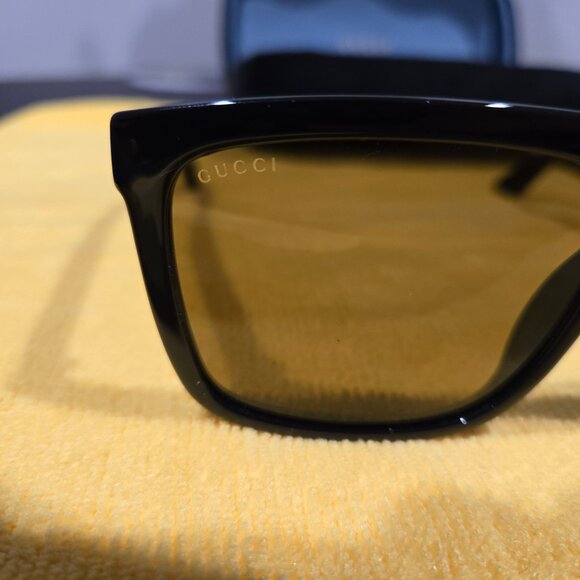 NEW - GUCCI GG0748S 002 SUNGLASSES - Black Frames with Brown Frames - Picture 5 of 11
